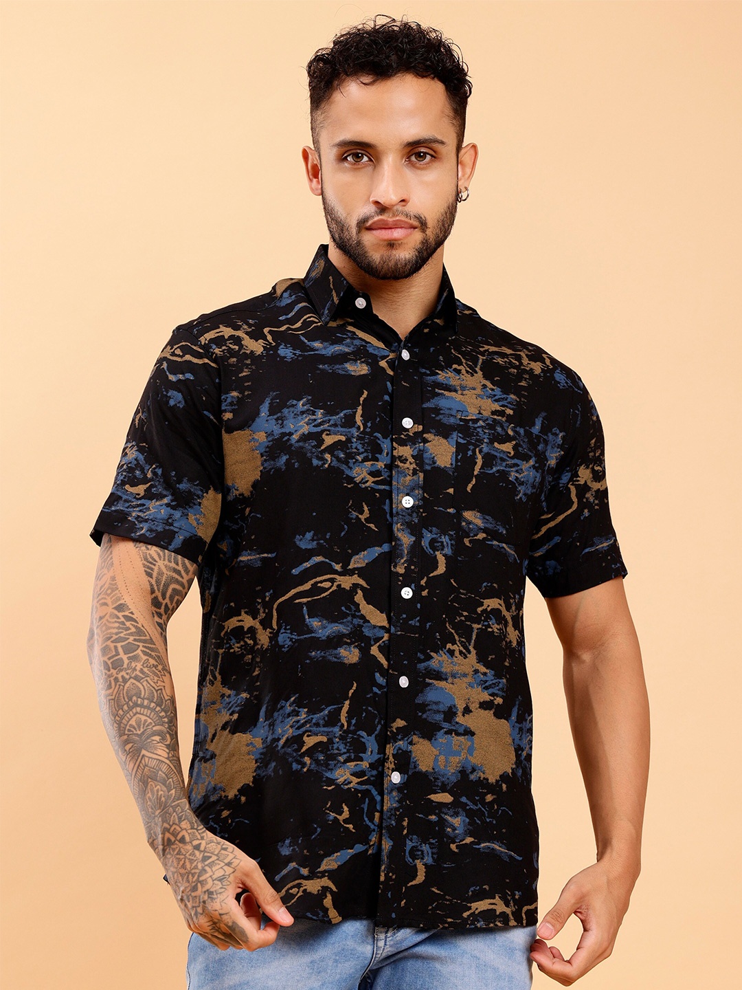 

MOD ECRU Abstract Printed Casual Shirt, Black