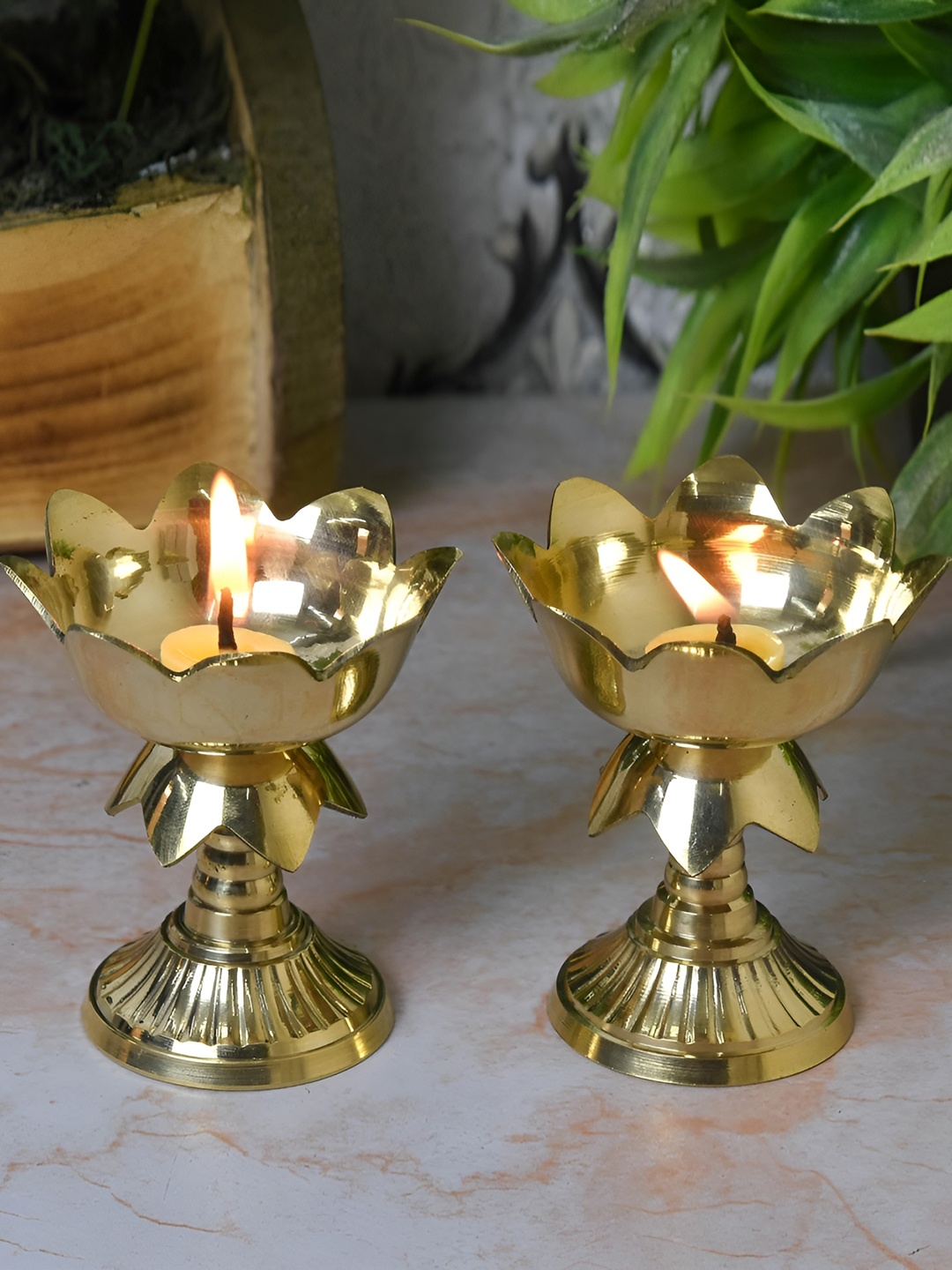 

Bhimonee Decor Gold Toned 2Pieces Pure Brass Kamal Akhand Nanda Diya