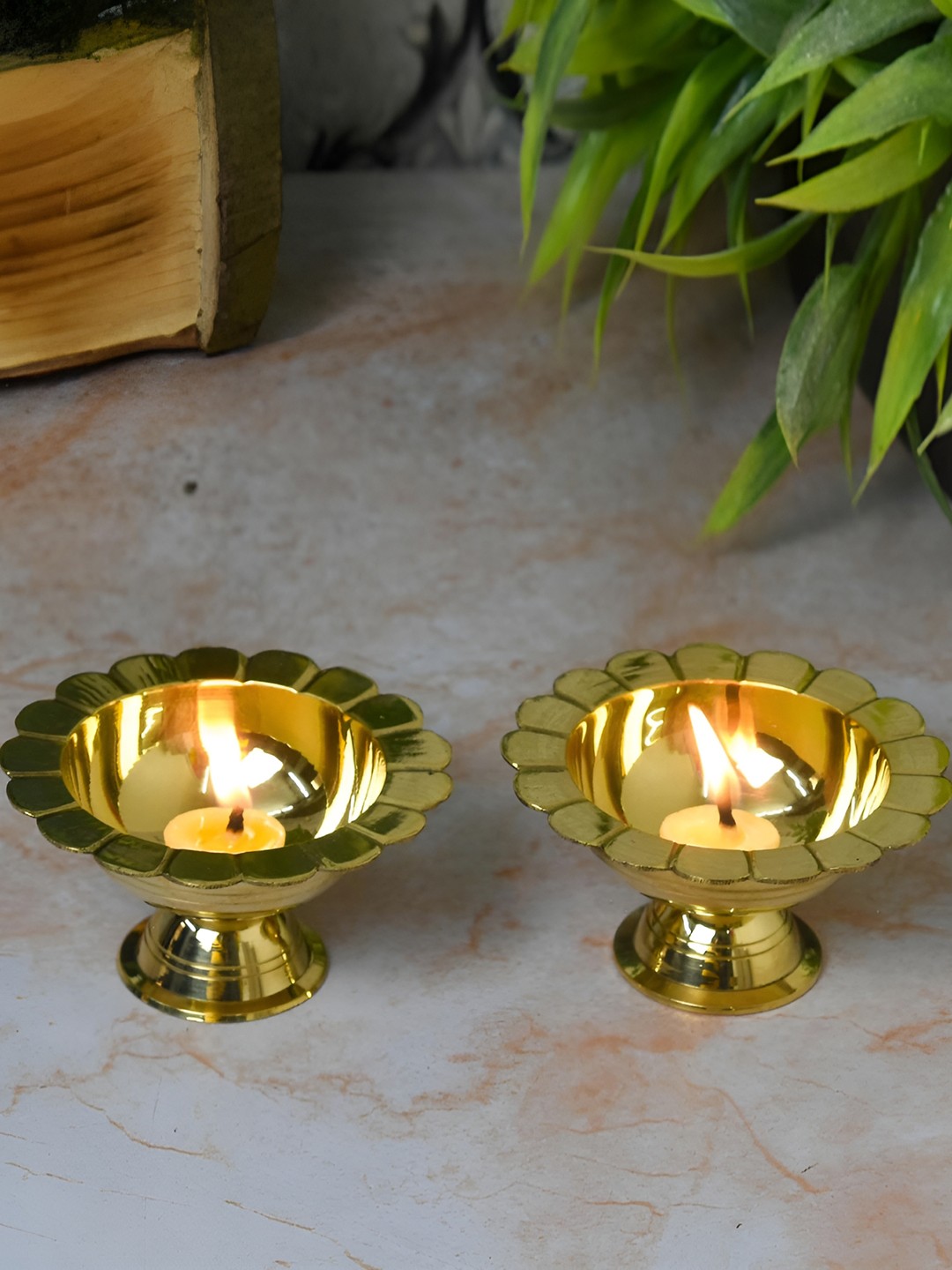 

Bhimonee Decor Gold Toned 2 Pieces Pure Brass Chandra Mukhi Akhand Nanda Pyali Diya