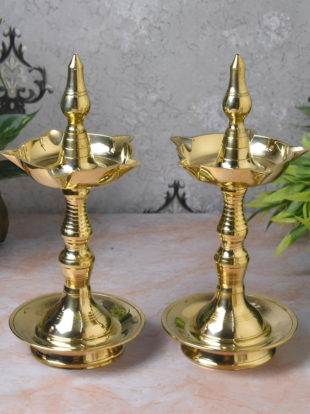 

Bhimonee Decor Gold Toned 2 Pieces Pure Brass Udupi Kerla Fancy Diyas