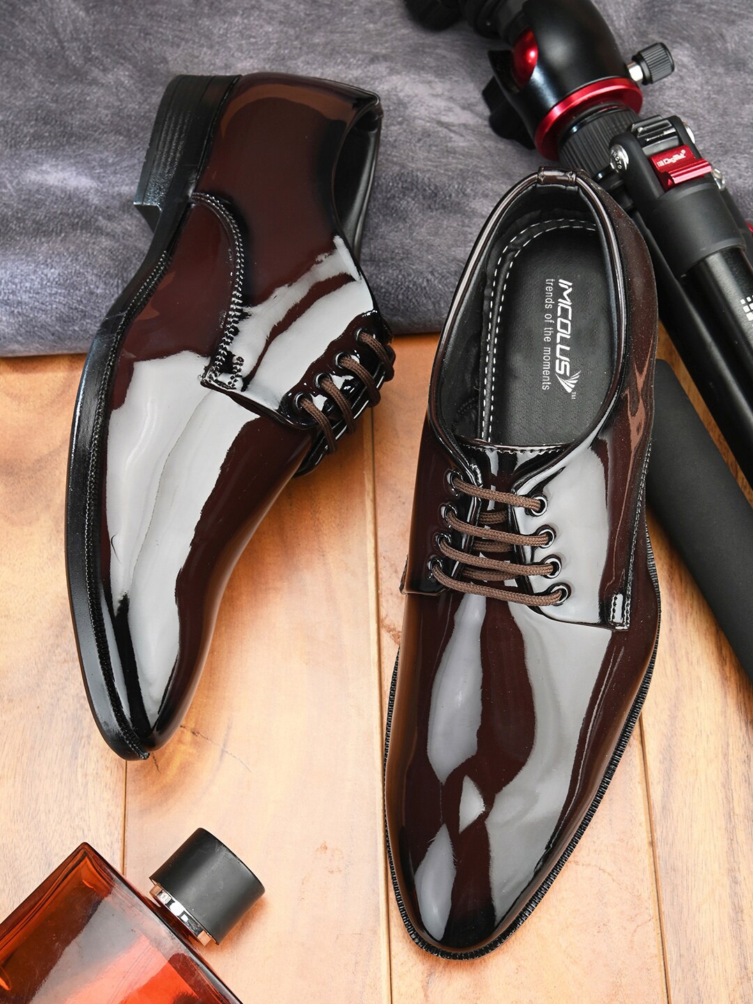 

IMCOLUS Men Round -Toe Formal Derbys, Brown