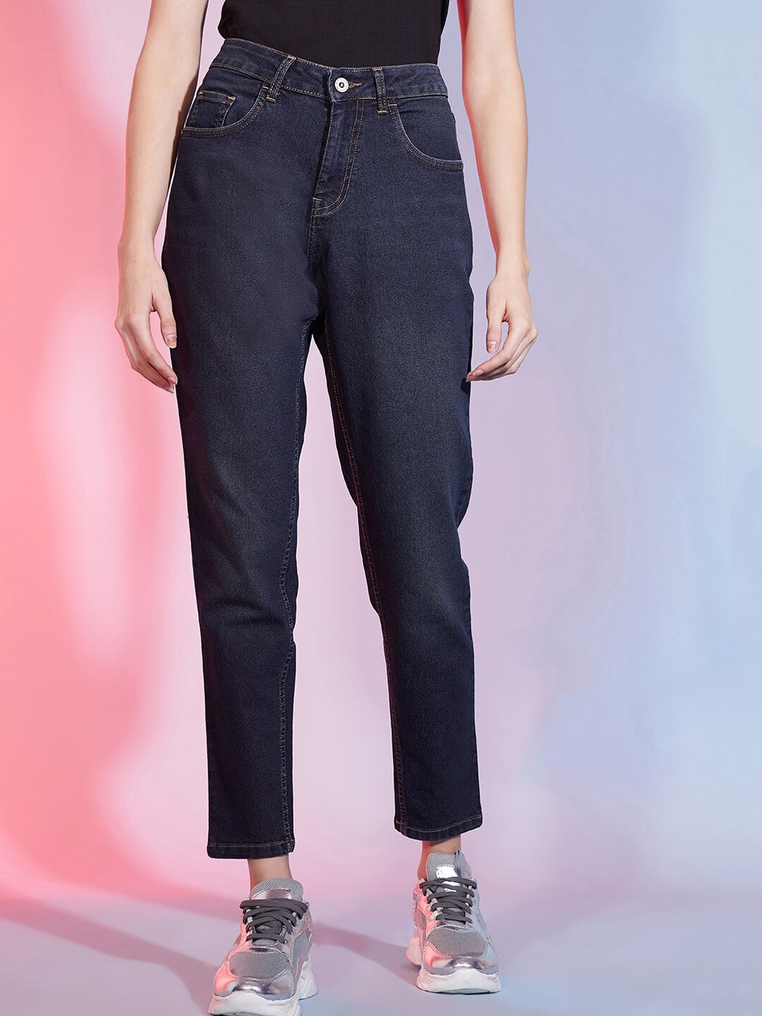 

DressBerry Women Comfort Mom Fit High Rise Clean Look Stretchable Jeans, Blue