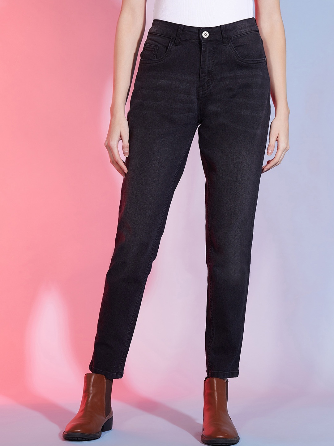 

DressBerry Women Comfort Mom Fit High Rise Light Fade Stretchable Jeans, Black
