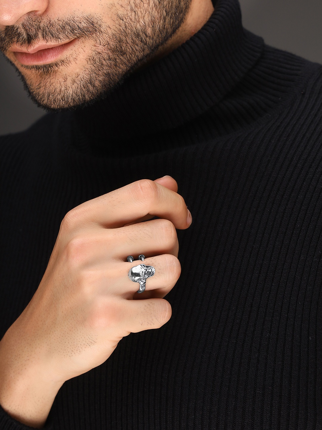 

Bold by Priyaasi Men Silver-Plated Skull Adjustable Finger Rings