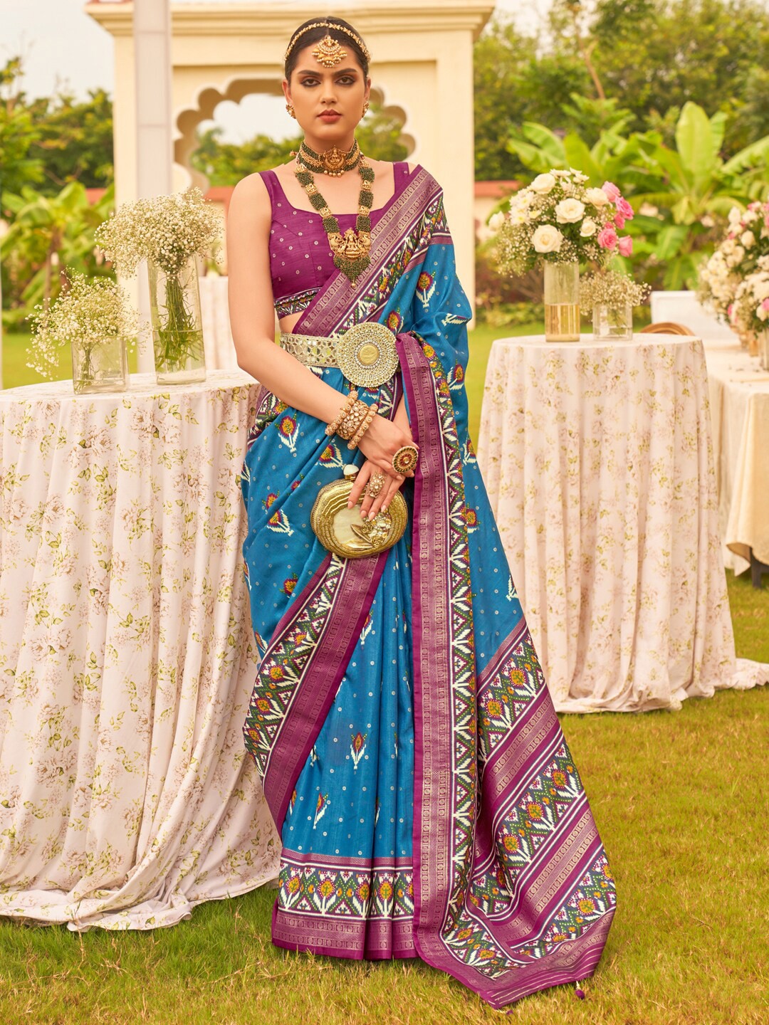 

Anouk Ethnic Motifs Printed Patola Saree, Blue