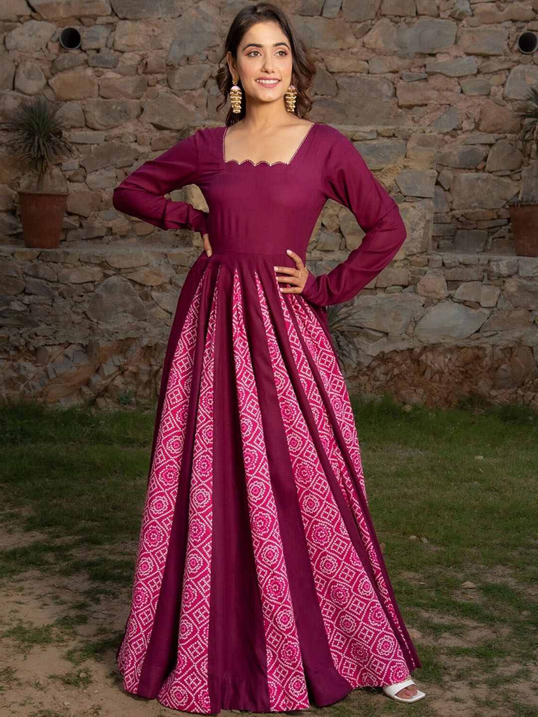 

The Kapas Ethnic Motifs Printed Square Neck Fit & Flare Maxi Ethnic Dresses, Purple