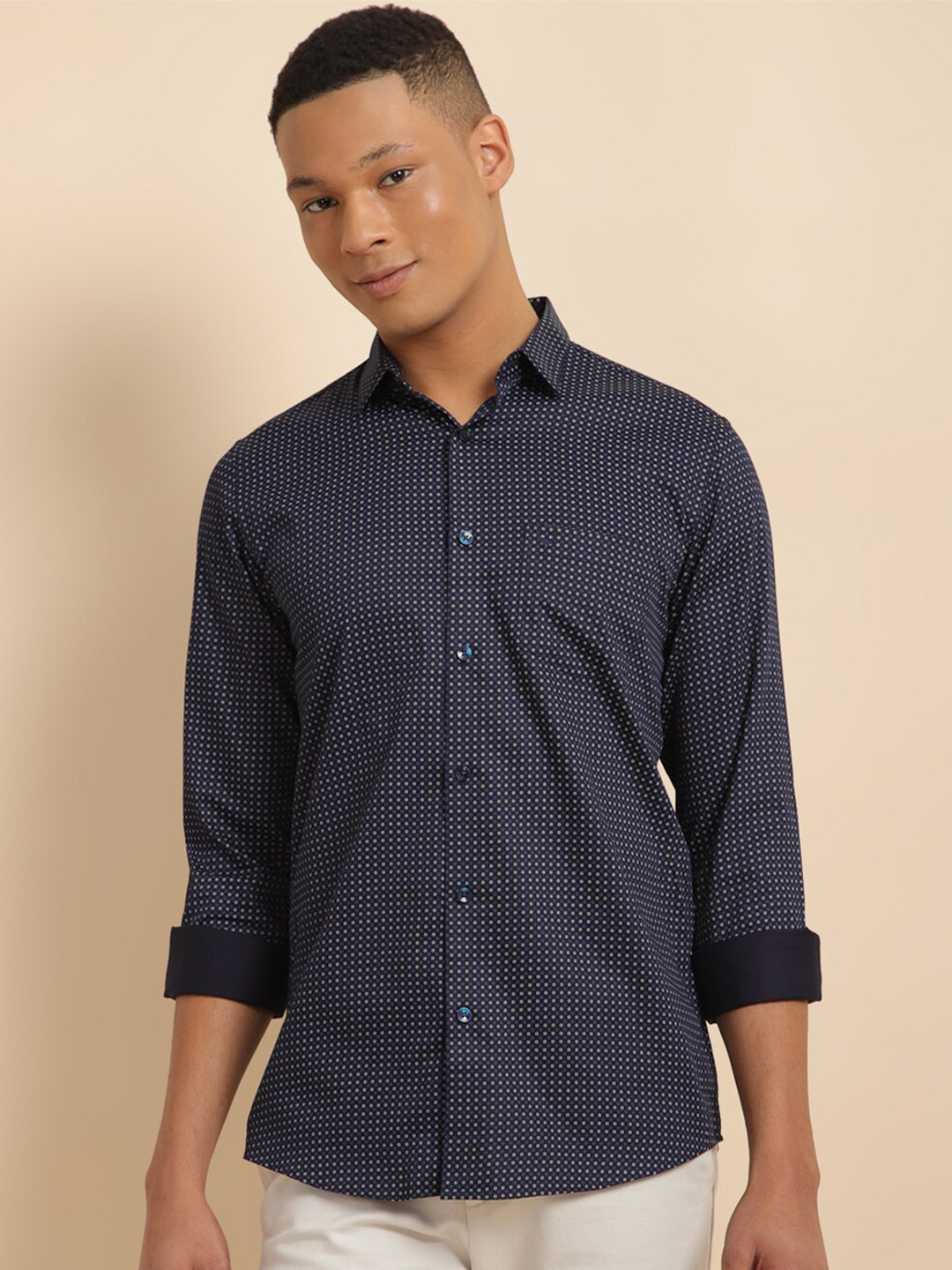 

Allen Solly Slim Fit Micro Ditsy Printed Spread Collar Long Sleeves Cotton Casual Shirt, Navy blue