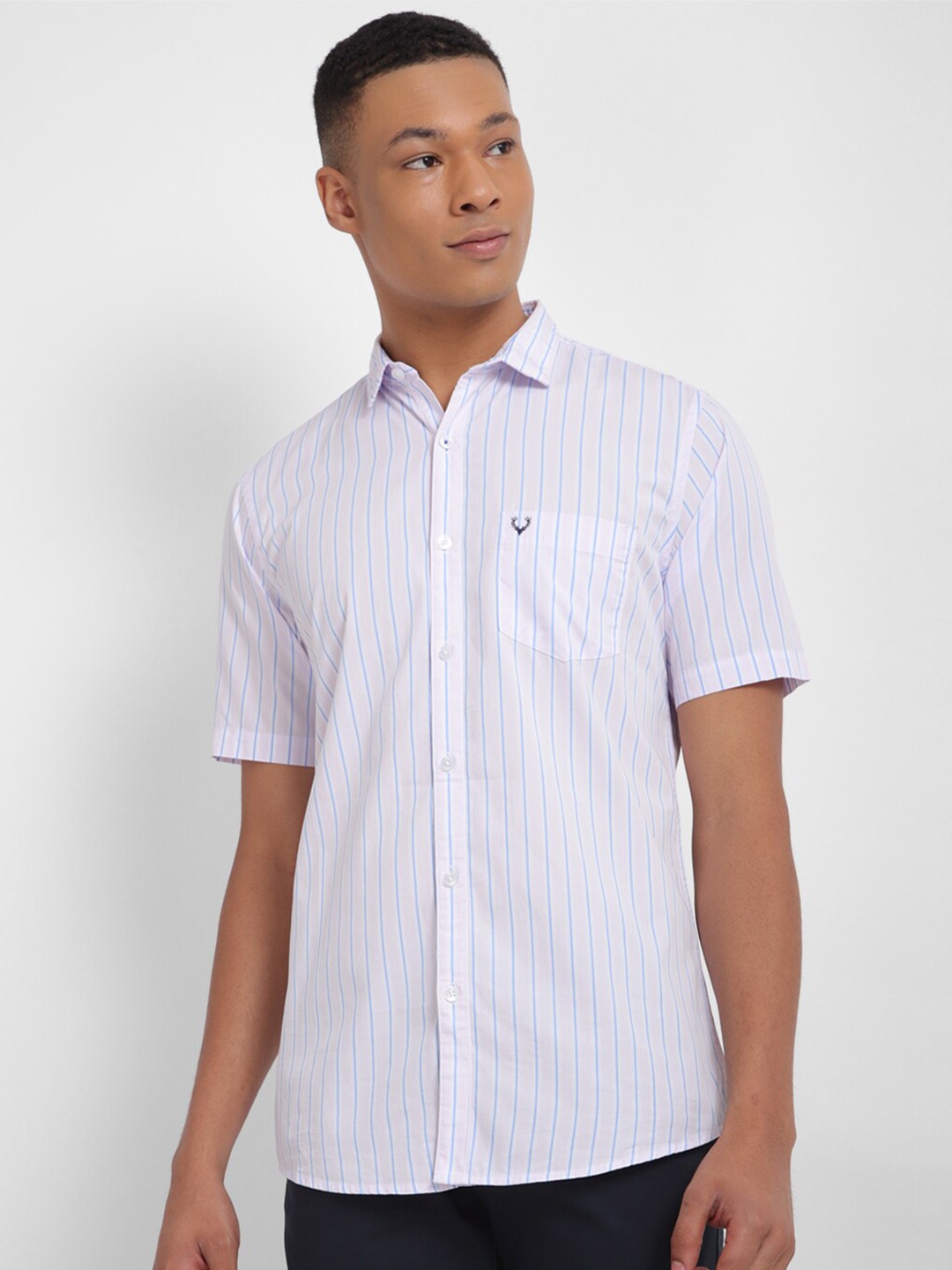 

Allen Solly Slim Fit Vertical Striped Spread Collar Pure Cotton Casual Shirt, White