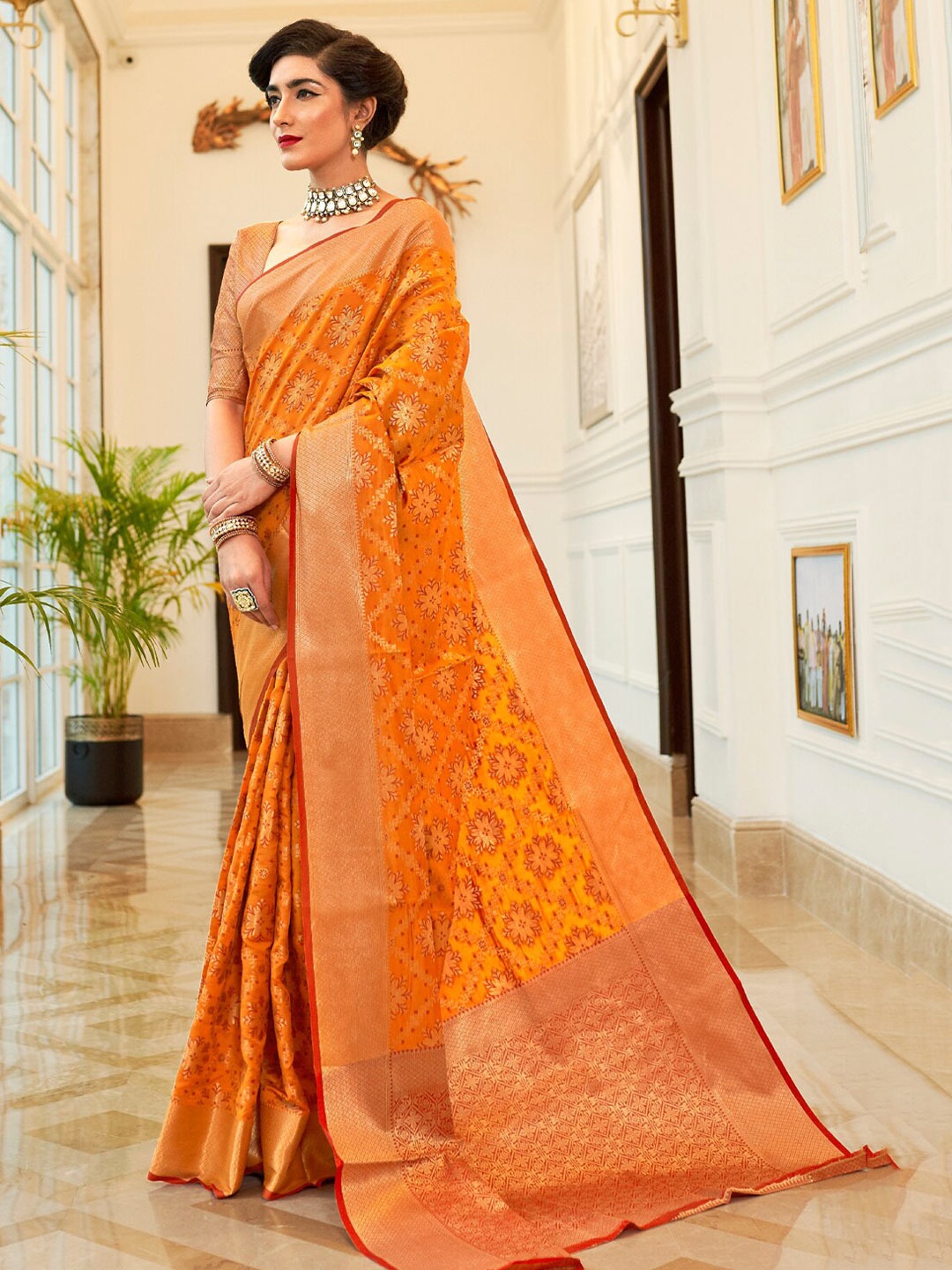 

DEVATITHI Ethnic Motifs Woven Design Banarasi Saree, Orange