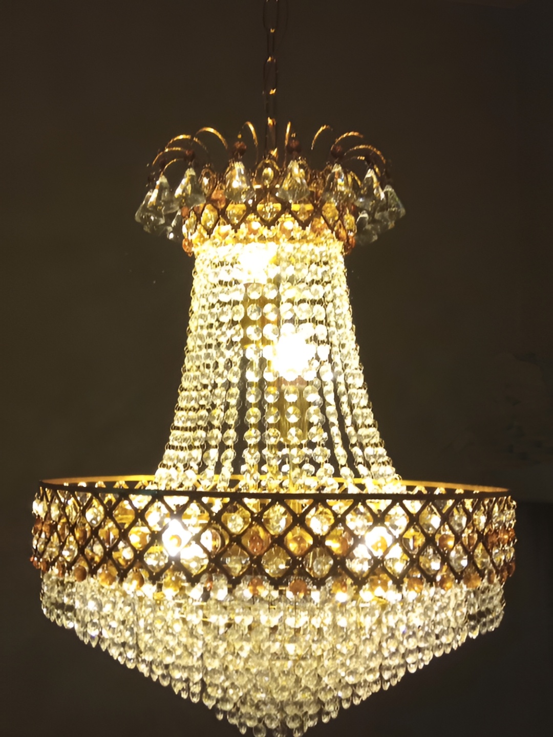 

SHRI MAHAL ANTIQUES Gold-Toned Ceiling Lamp