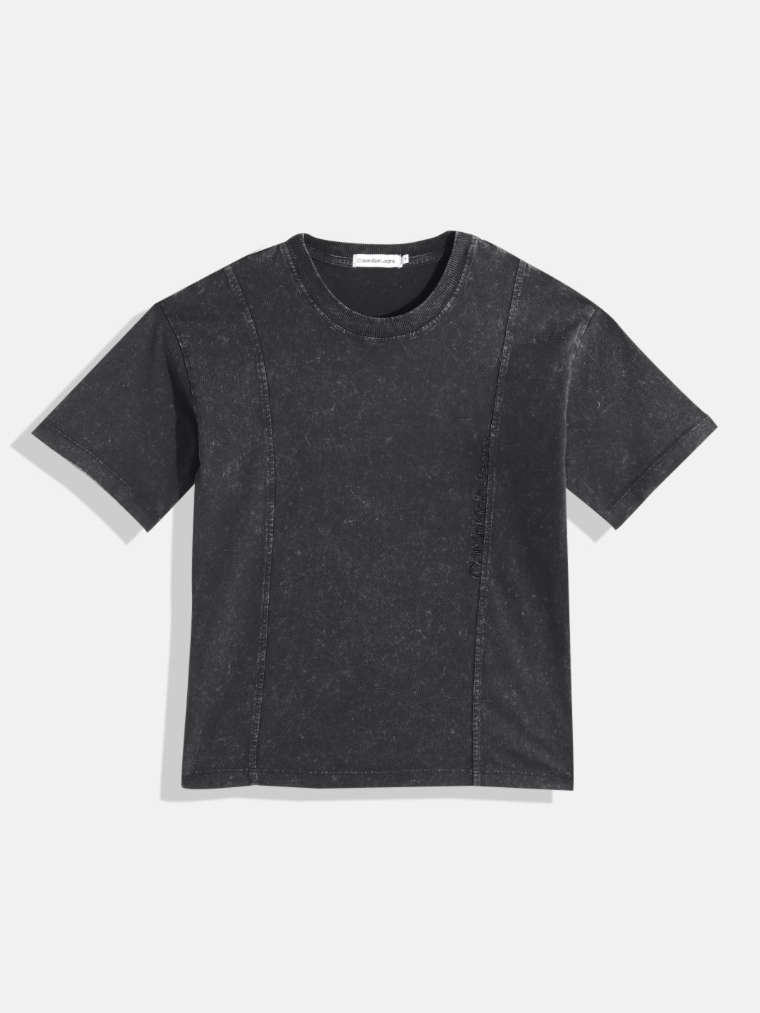 

Calvin Klein Jeans Boys Washed Effect Round-Neck Pure Cotton T-shirt, Charcoal