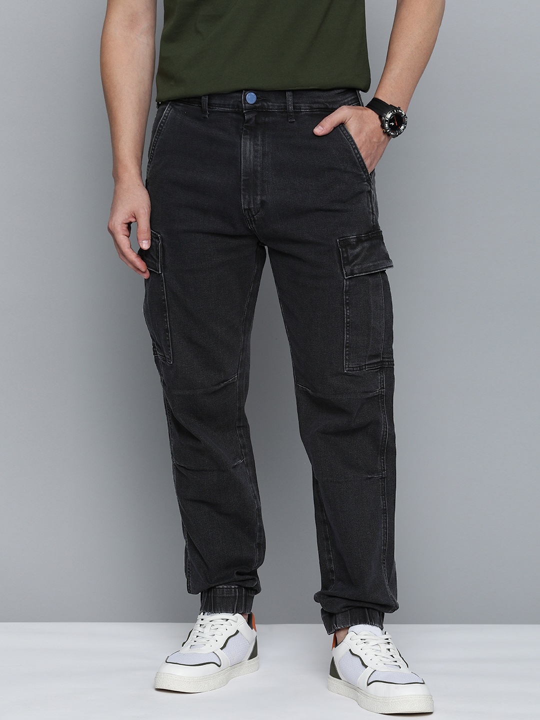 

Levis Men Jogger Stretchable Jeans, Black