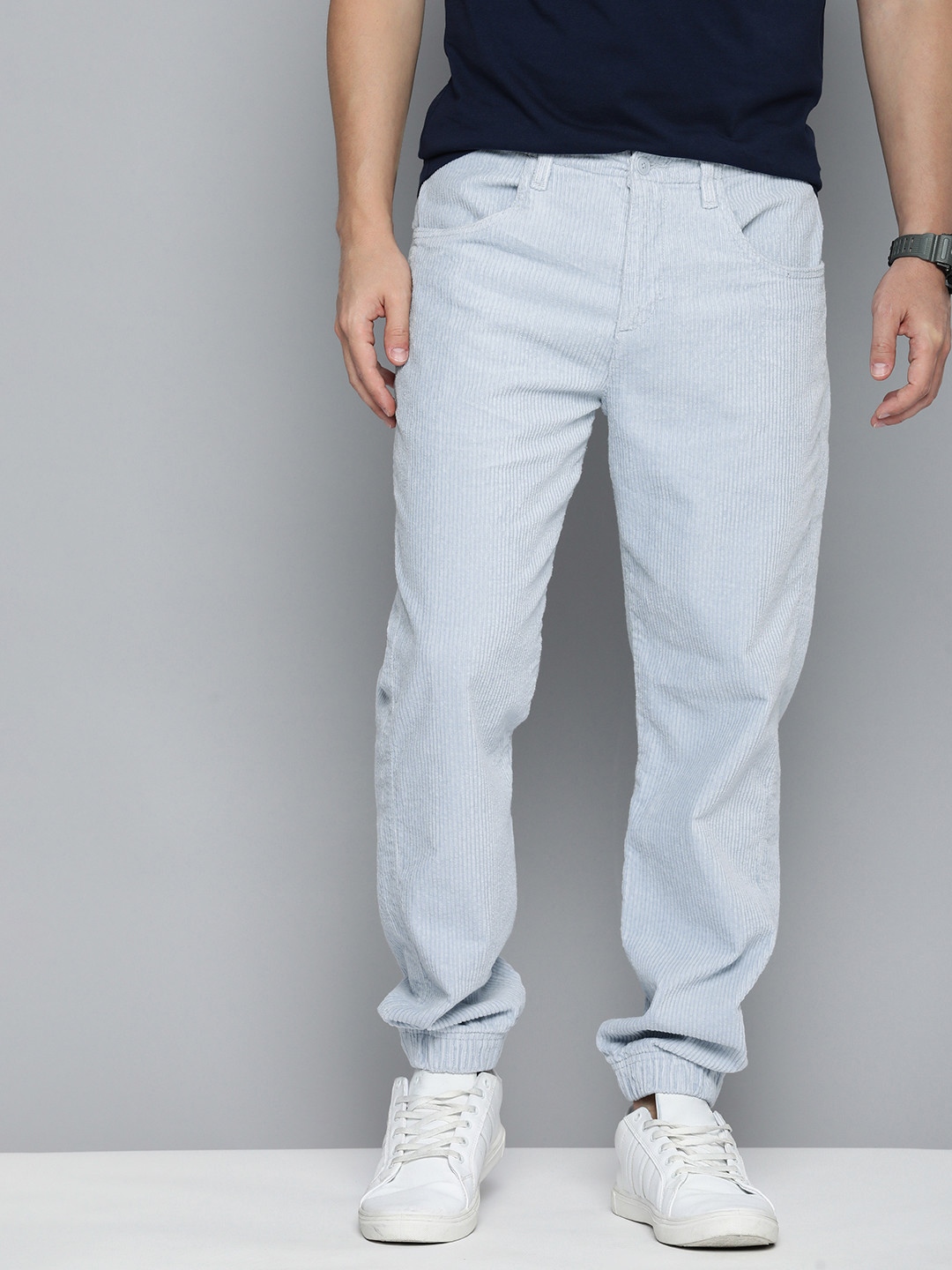 

Levis Men Regular Fit Corduroy Joggers, Blue