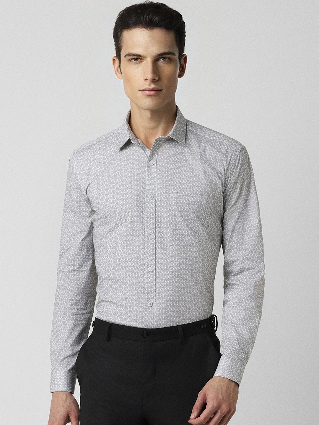 

V Dot Slim Fit Micro Ditsy Printed Spread Collar Pure Cotton Casual Shirt, Grey