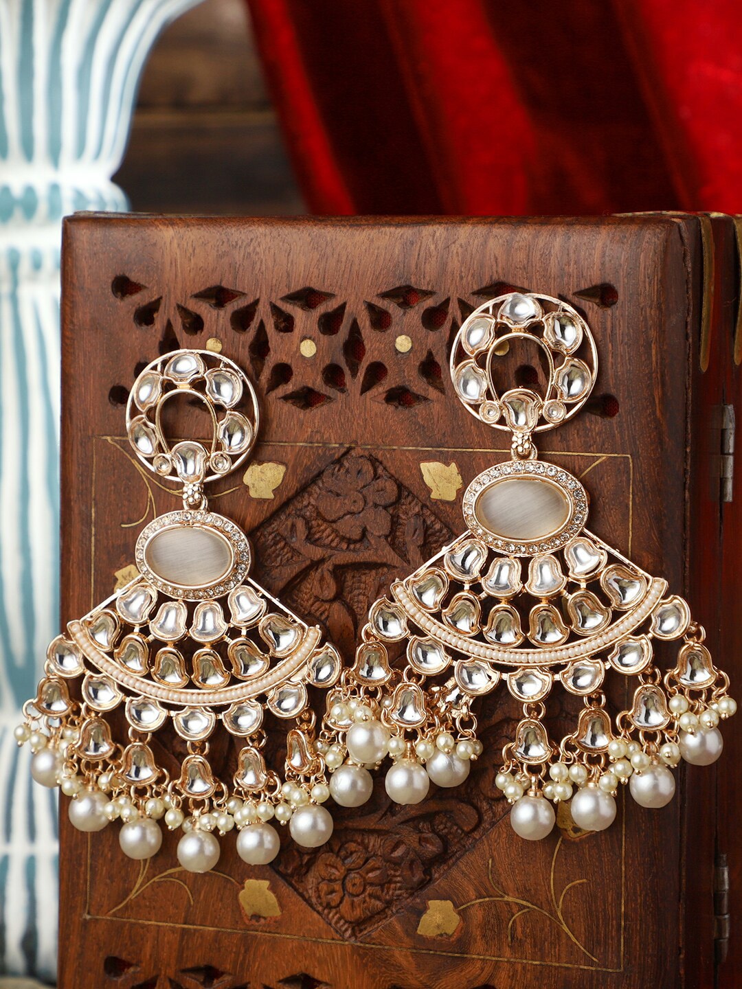 

PATOLA BY VJ Gold-Plated Kundan Studded Contemporary Drop Earrings