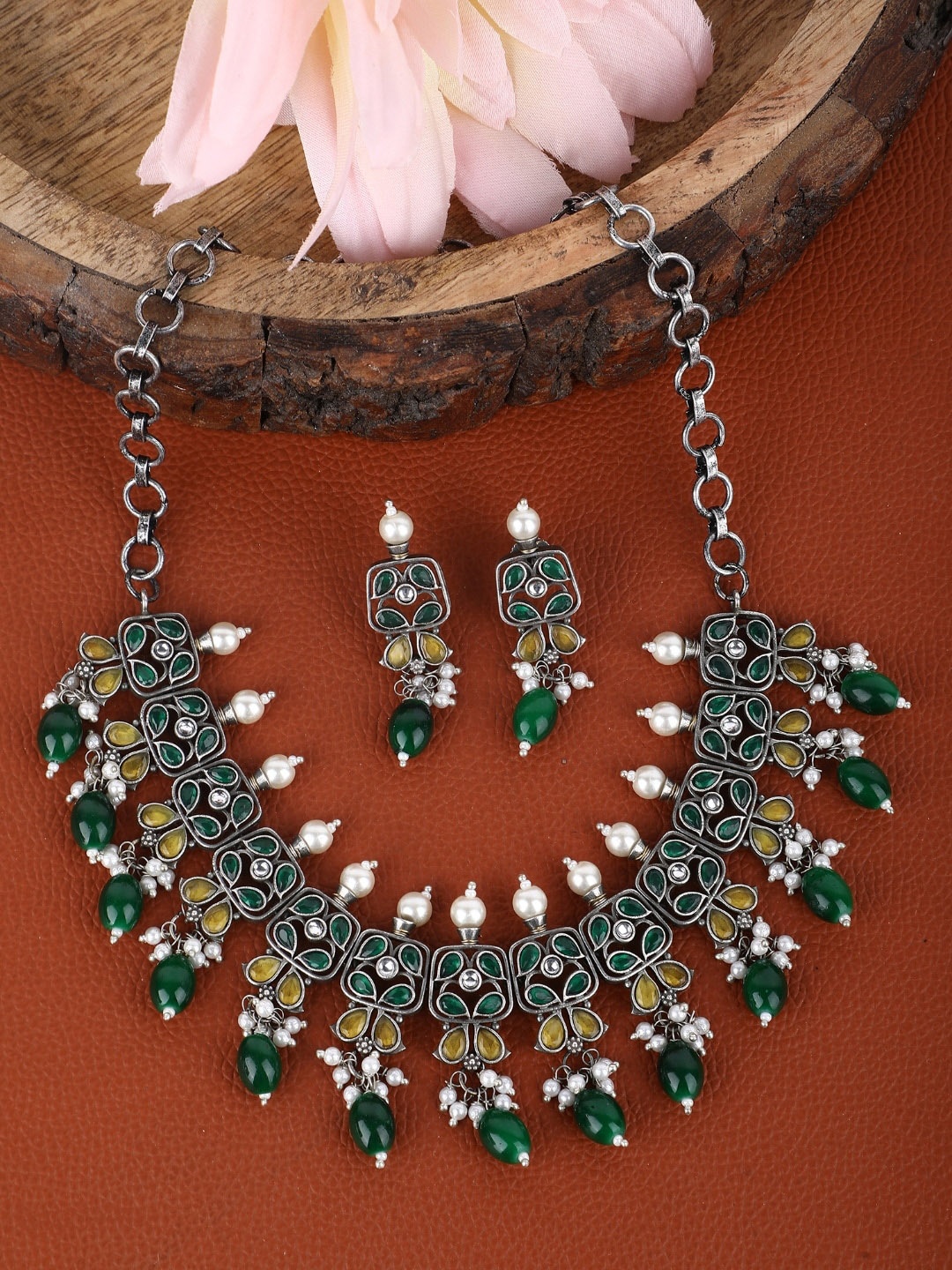 

Anouk Oxidised Silver-Plated Stone-Studded & Pearl Beaded Jewellery Set