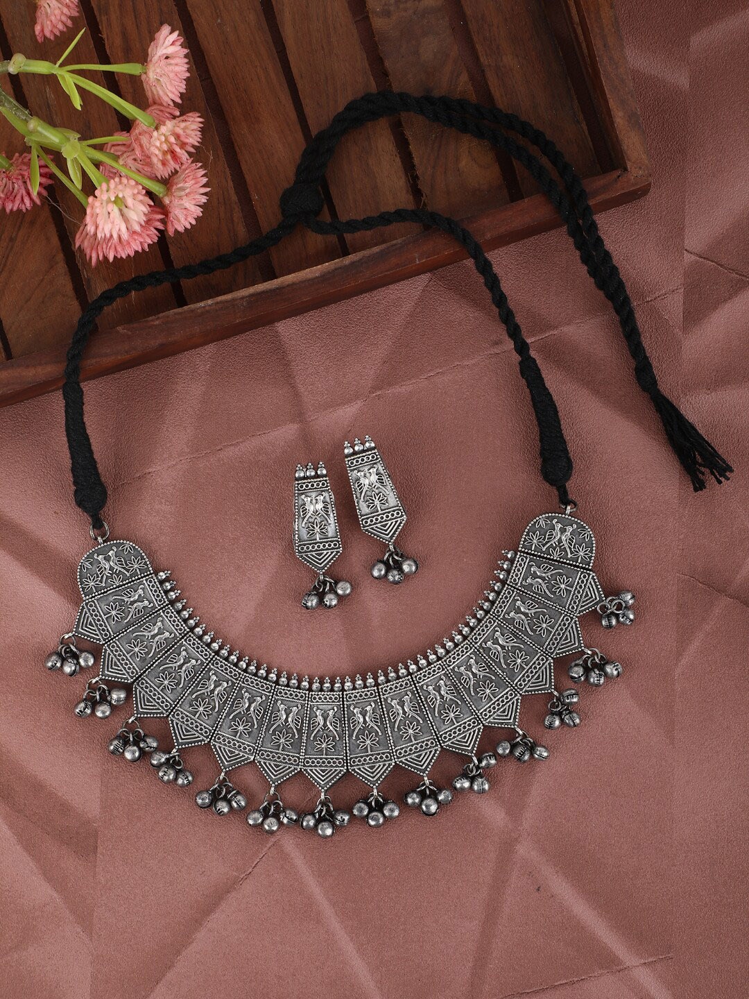 

Anouk Oxidised German Silver Jewellery Set