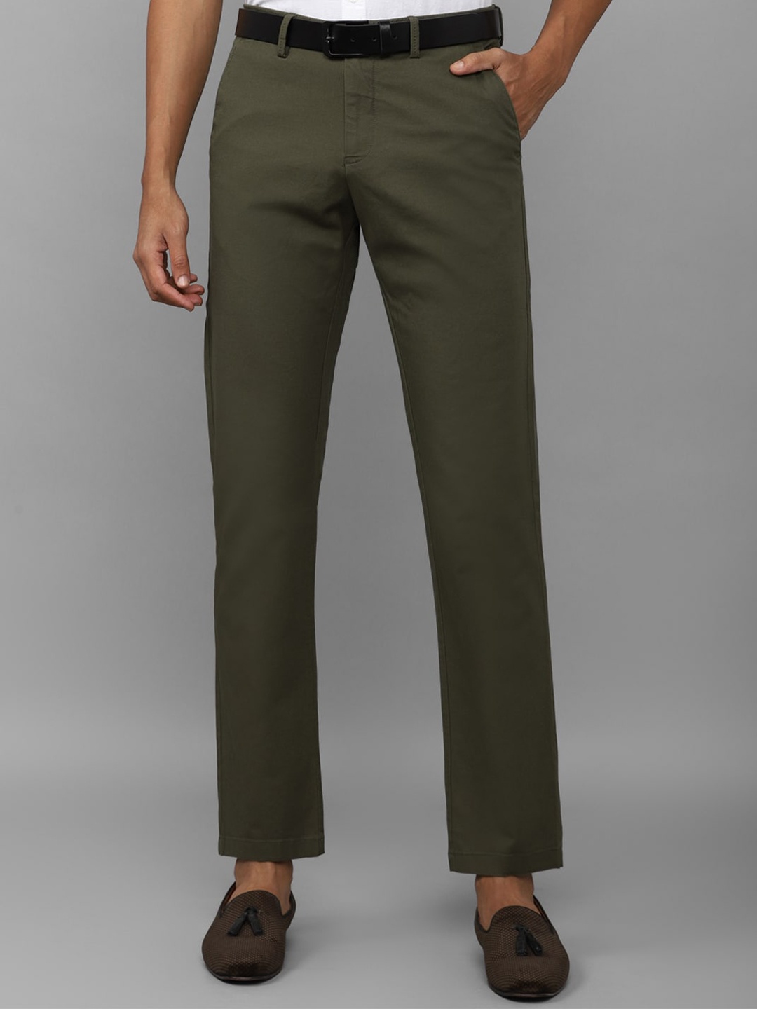 

Allen Solly Men Custom Fit Chinos Trousers, Green