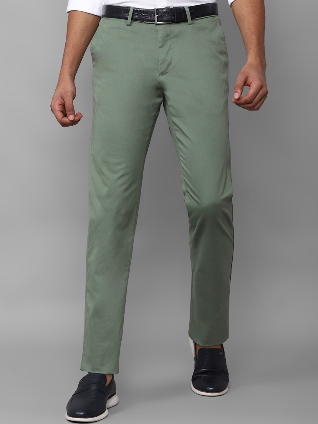 

Allen Solly Men Mid-Rise Trousers, Green