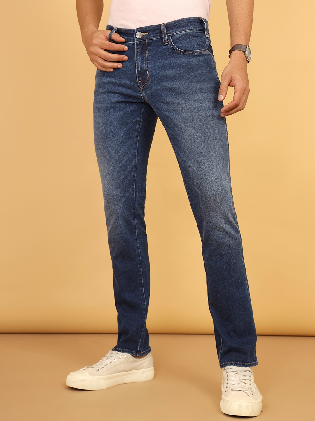 

Wrangler Men Skinny Fit Low-Rise Light Fade Stretchable Jeans, Blue