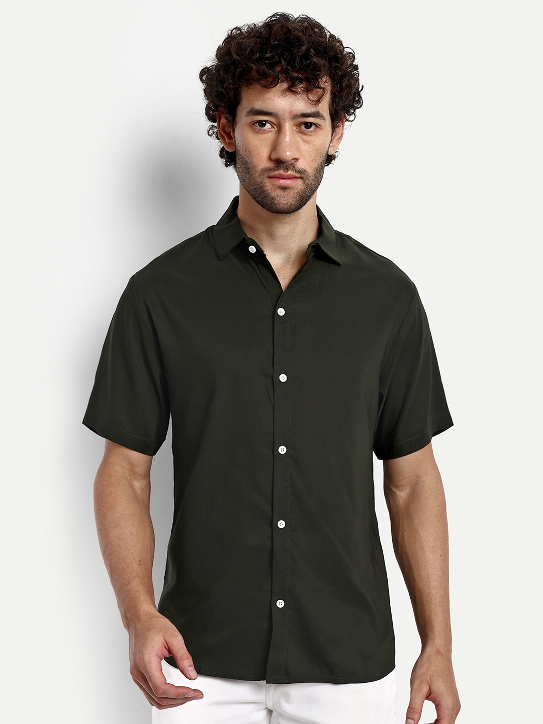 

GRECIILOOKS Relaxed Spread Collar Casual Shirt, Green