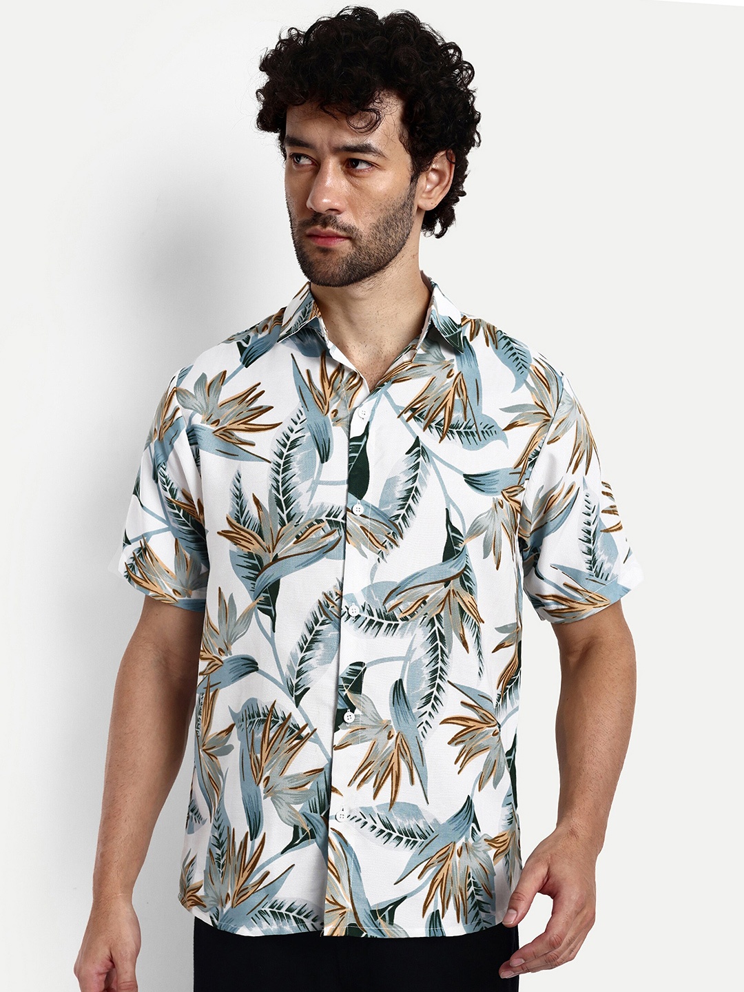 

GRECIILOOKS Relaxed Tropical Printed Casual Shirt, White