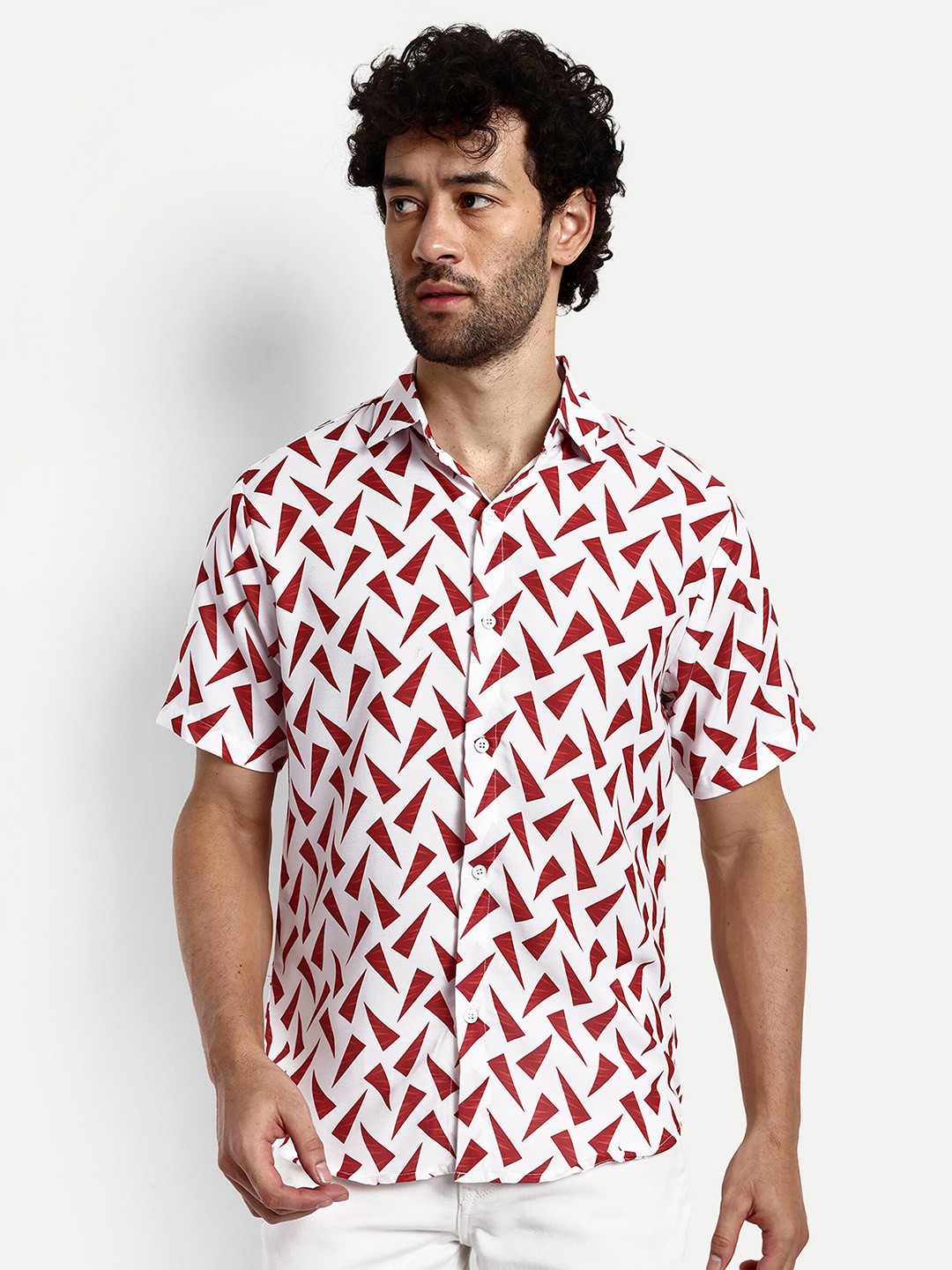 

GRECIILOOKS Relaxed Geometric Printed Casual Shirt, White