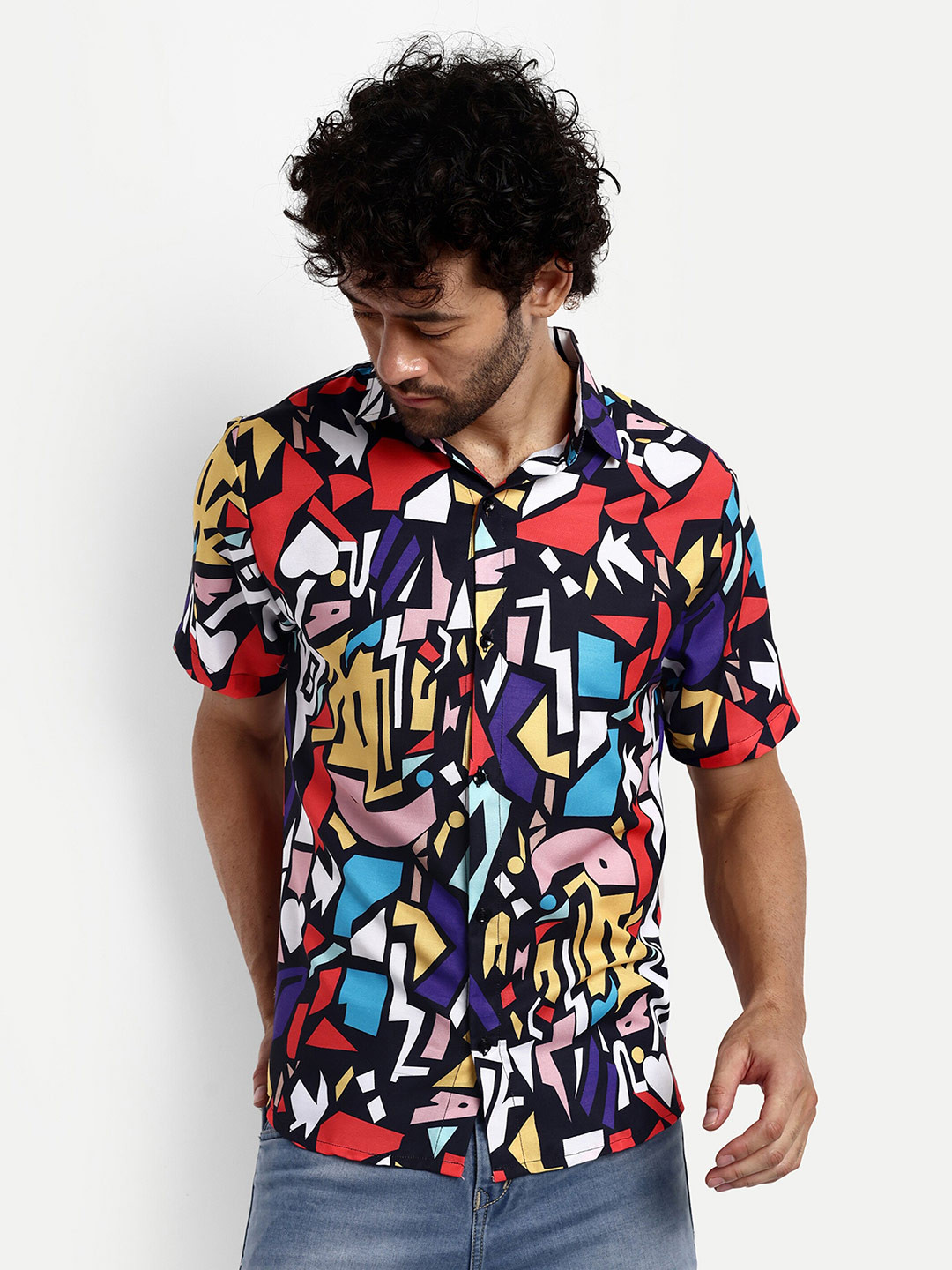 

GRECIILOOKS Relaxed Abstract Printed Spread Collar Casual Shirt, Red