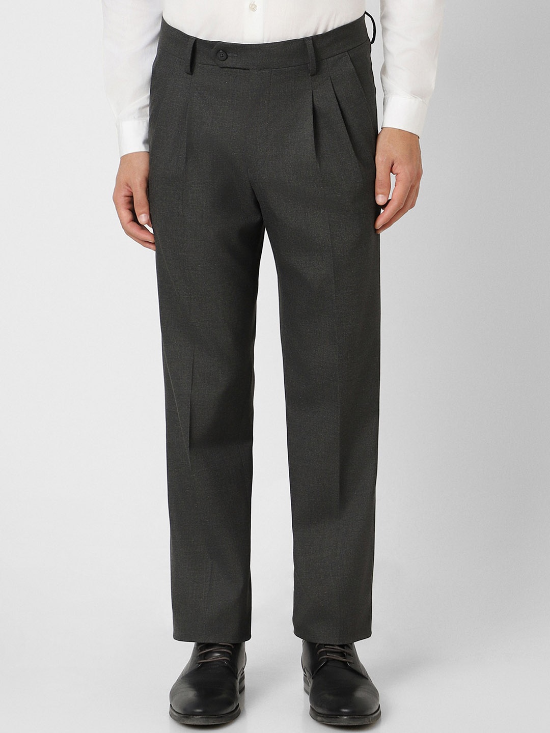 

Van Heusen Men Pleated Formal Trousers, Grey