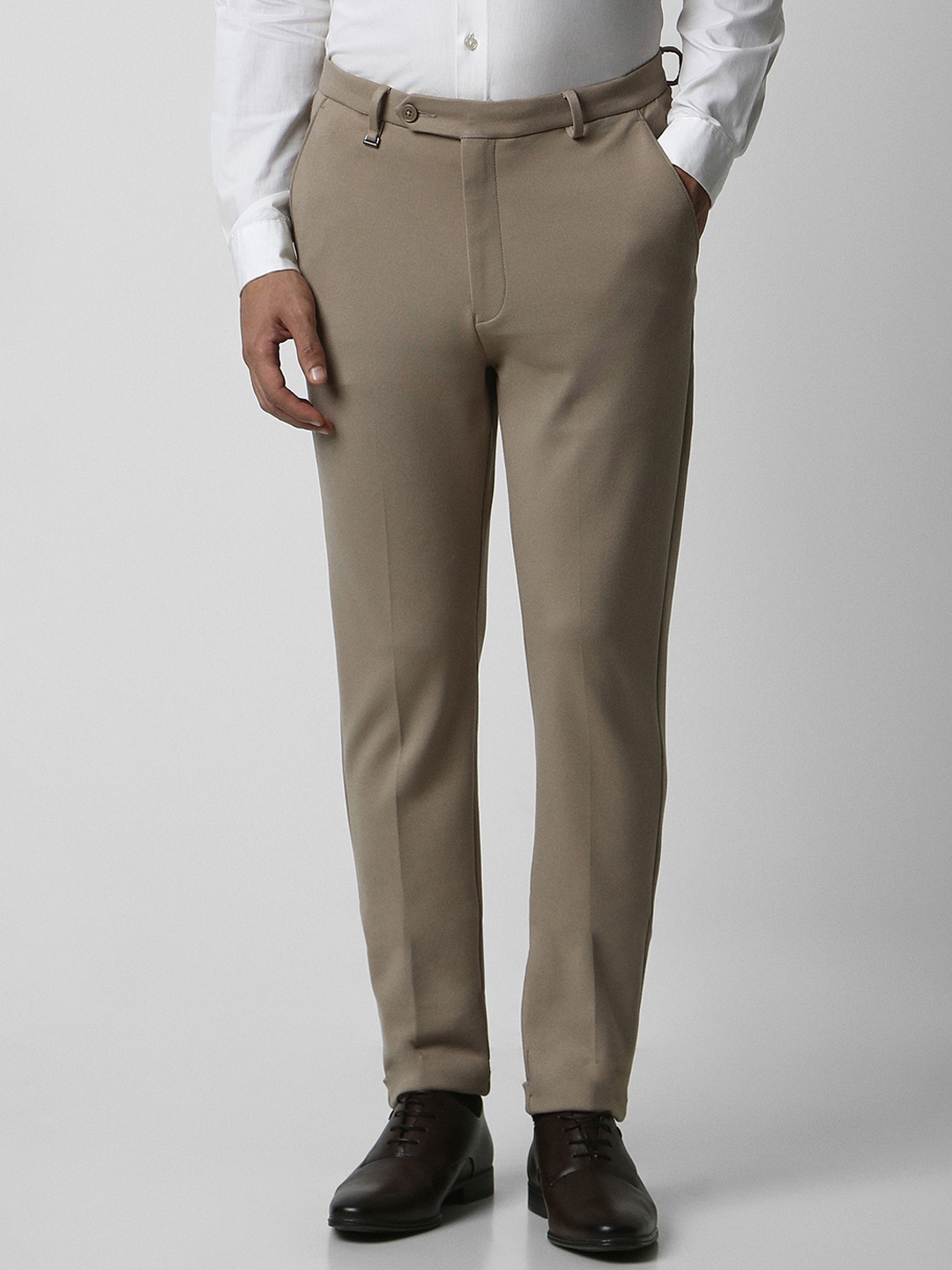 

Van Heusen Men Carrot Regular Fit Formal Trousers, Brown