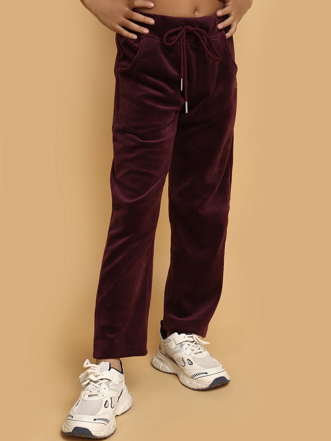 

V-Mart Girls Mid-Rise Track Pant, Maroon