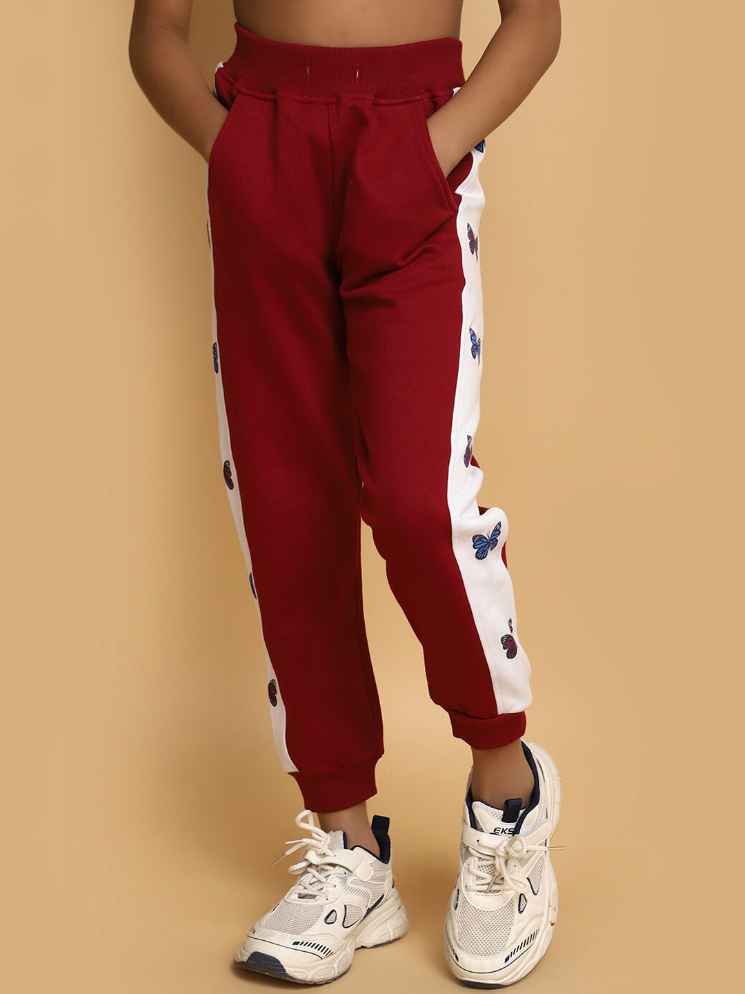 

V-Mart Girls Mid-Rise Joggers, Maroon