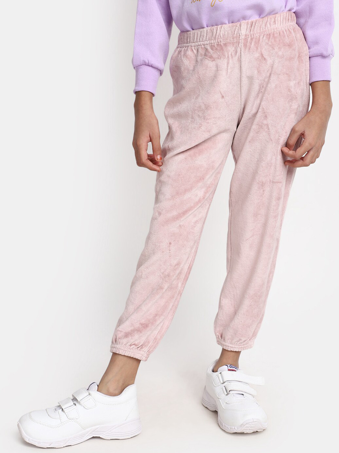 

V-Mart Girls Velvet Mid-Rise Joggers, Pink