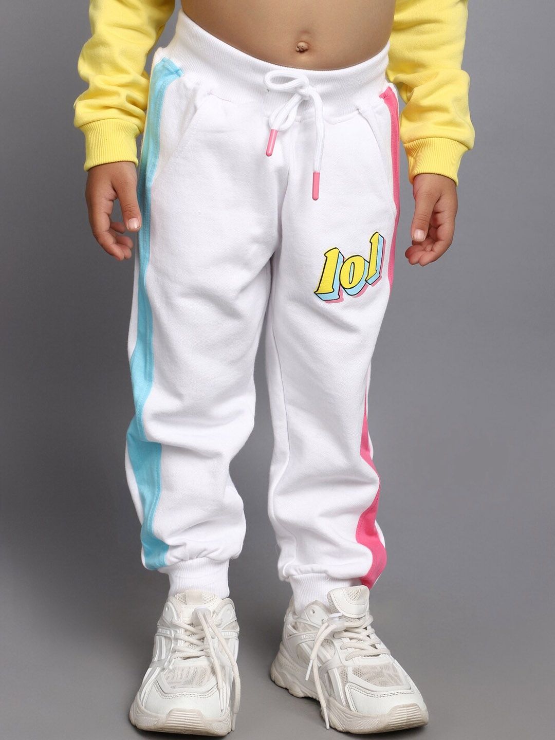 

V-Mart Girls Typography Printed Mid-Rise Joggers, Off white