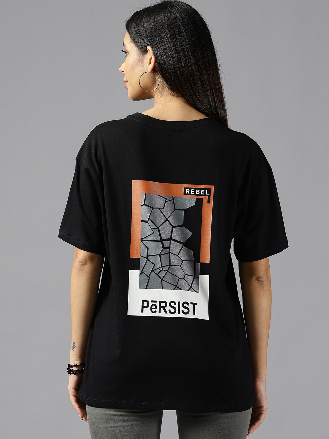 

The Roadster Lifestyle Co. Black Pure Cotton Oversized T-Shirt