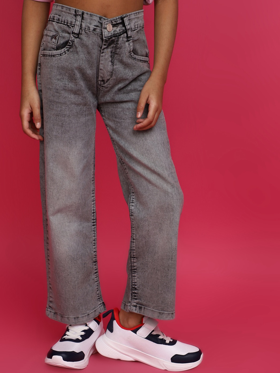 

V-Mart Girls Regular Fit Mid-Rise Cotton Jeans, Grey