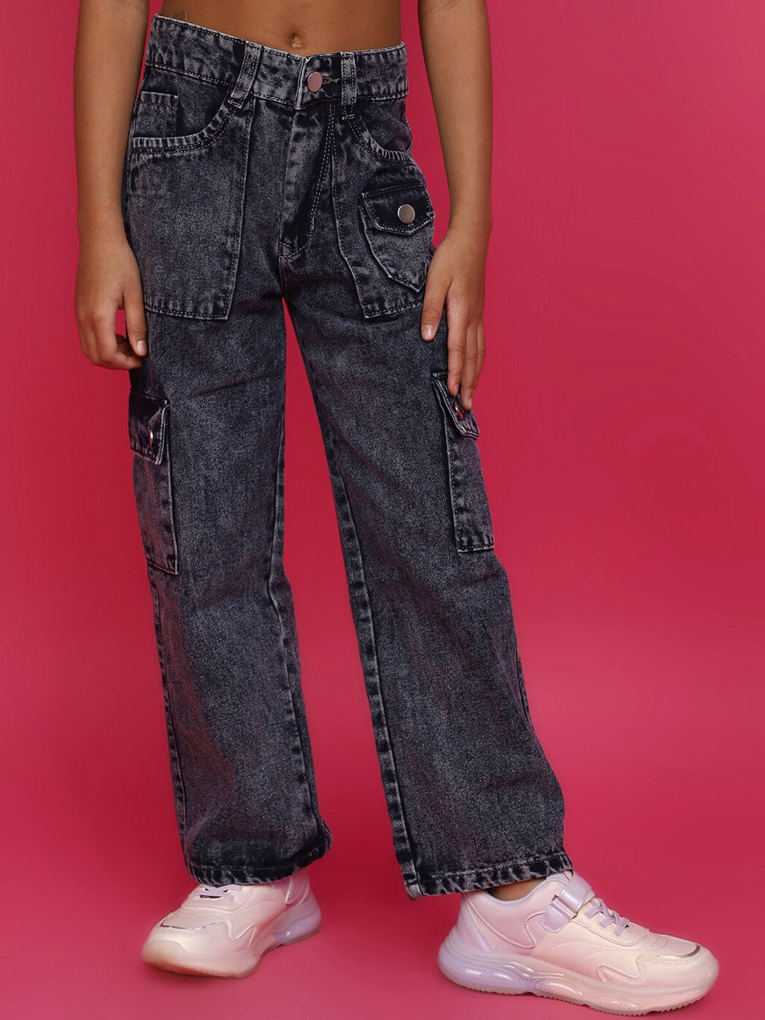 

V-Mart Girls Regular Fit Mid-Rise Cotton Jeans, Grey