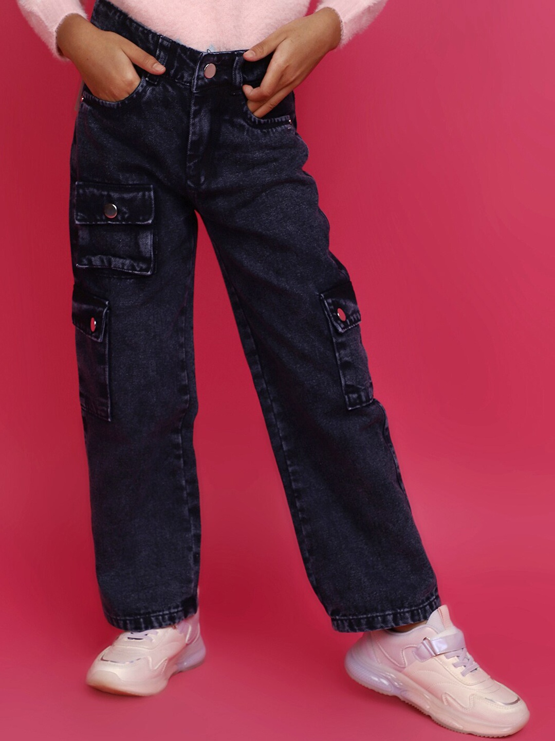

V-Mart Girls Regular Fit Mid-Rise Cotton Jeans, Blue