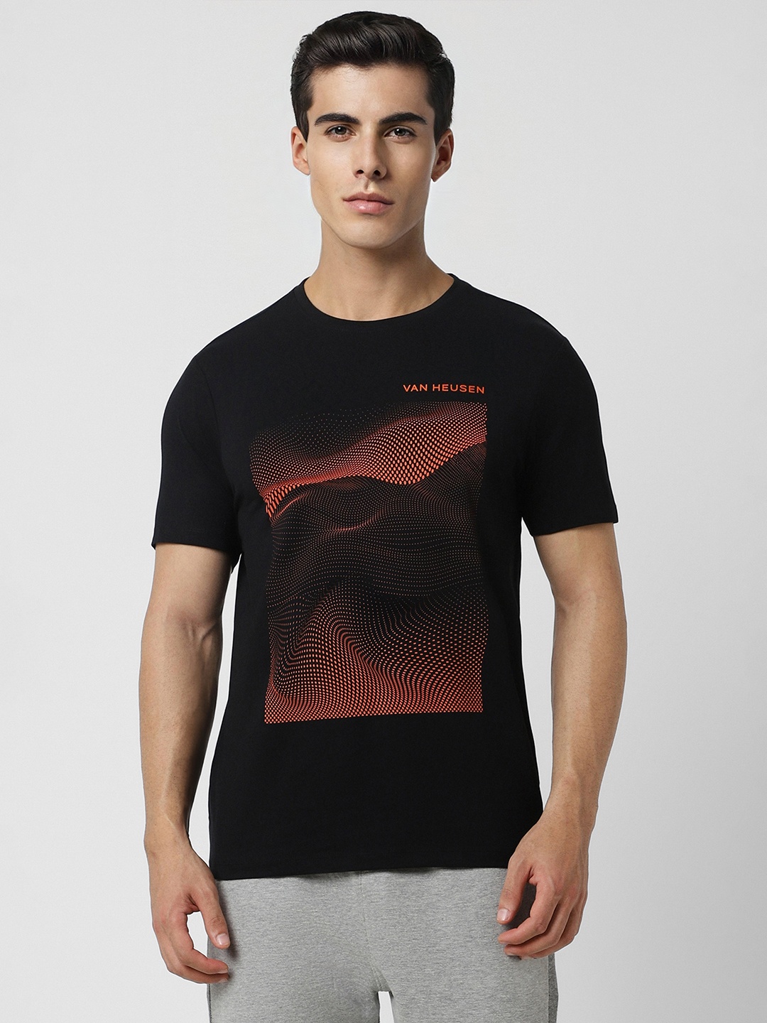 

Van Heusen Flex Men Black Printed Slim Fit T-shirt