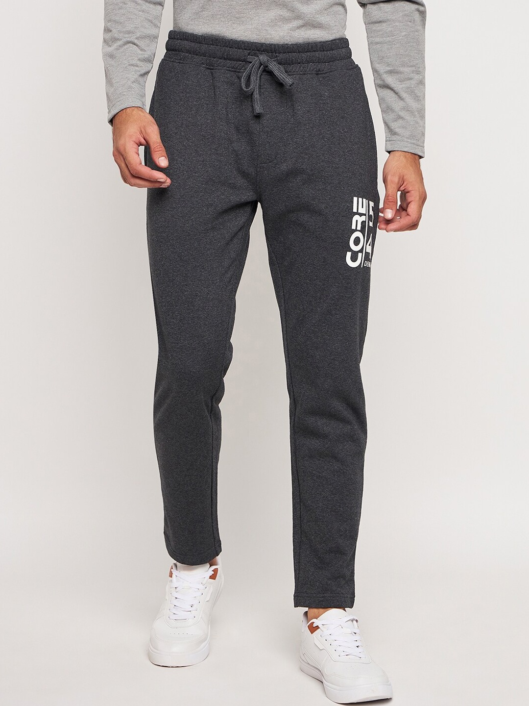 

Club York Men Typography Printed Mid-Rise Fleece Track Pant, Grey