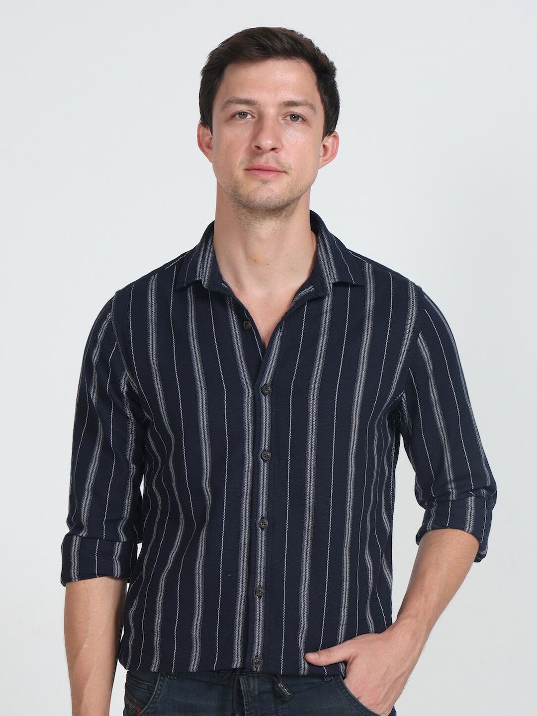 

POE Vertical Striped Smart Slim Fit Cotton Casual Shirt, Navy blue
