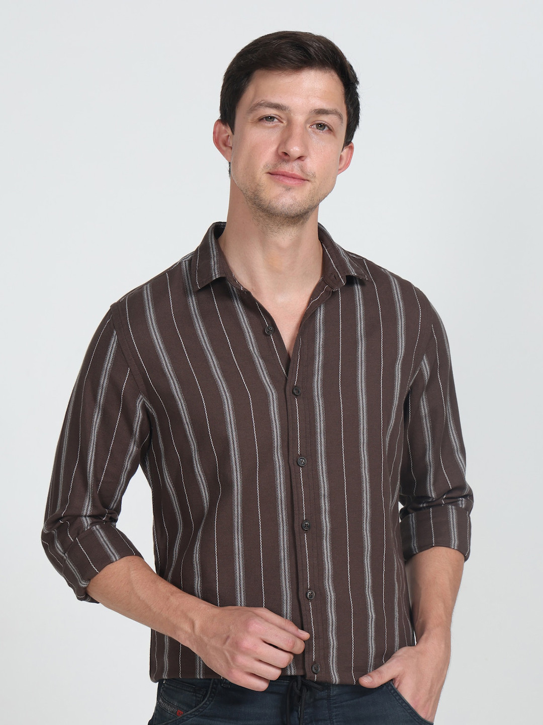 

POE Smart Slim Fit Vertical Stripes Casual Shirt, Brown