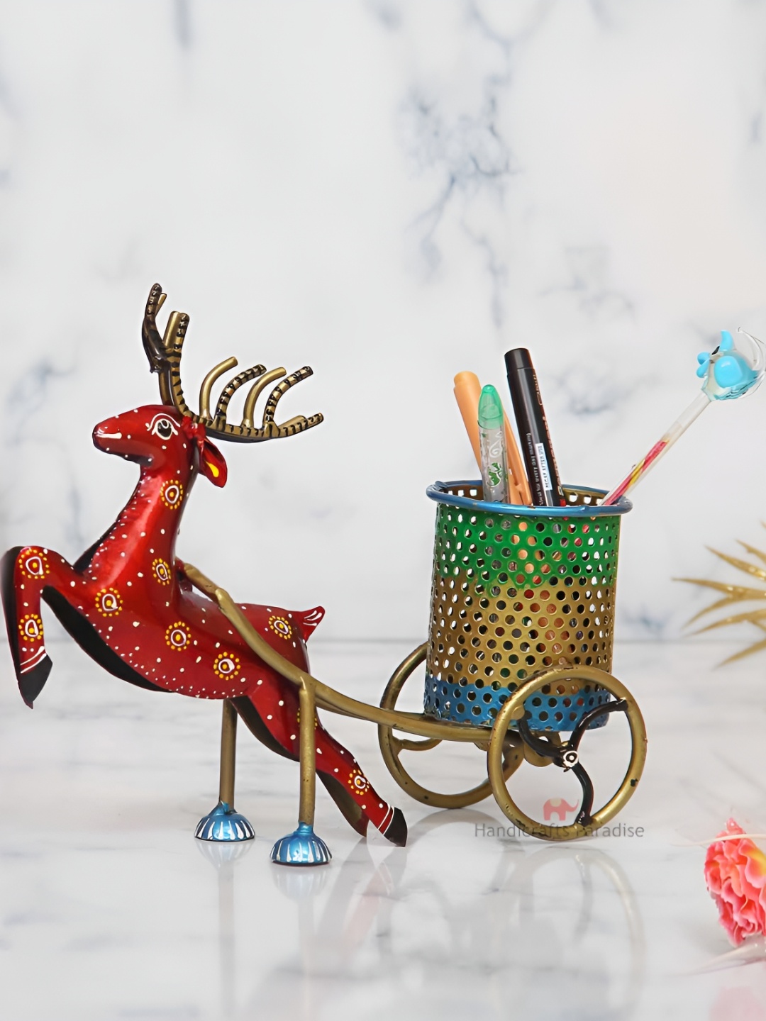 

HANDICRAFTS PARADISE Red Showpiece