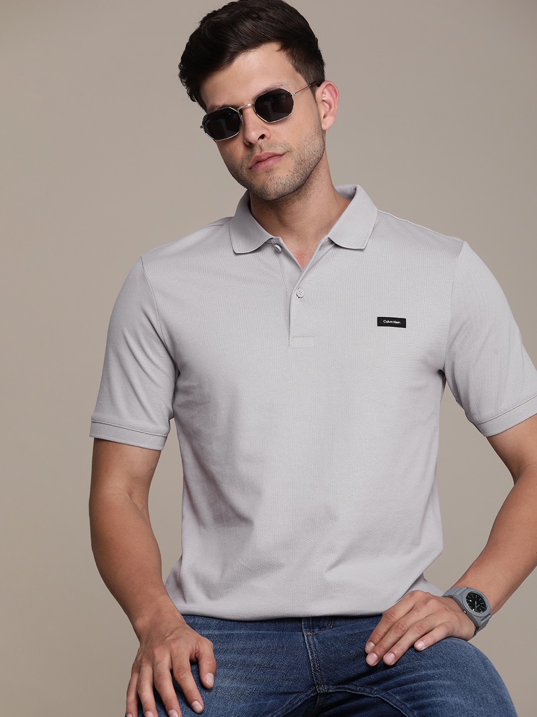 

Calvin Klein Jeans Solid Polo Collar Slim Fit T-shirt, Grey