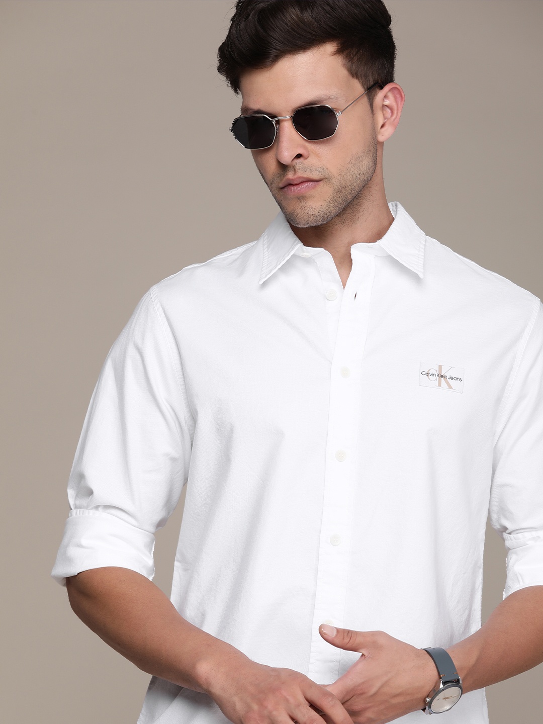 

Calvin Klein Jeans Men Pure Cotton Casual Shirt, White