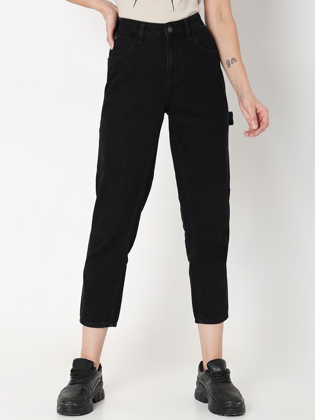 

Vero Moda Women Straight Fit Pure Cotton Jeans, Black
