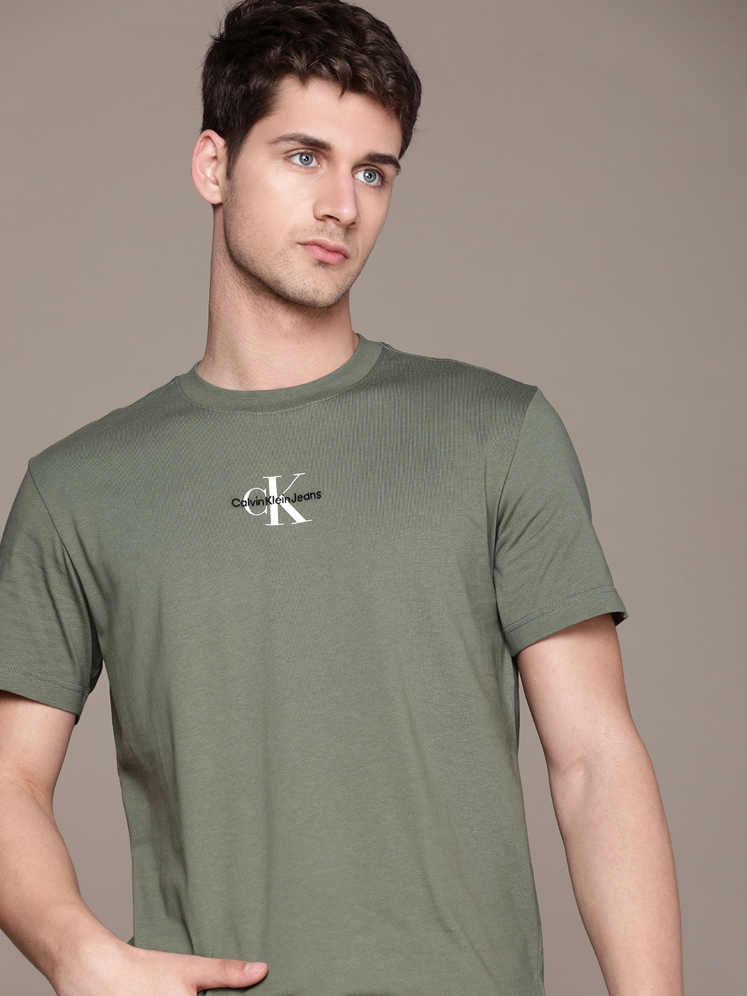 

Calvin Klein Jeans Pure Cotton T-shirt, Olive