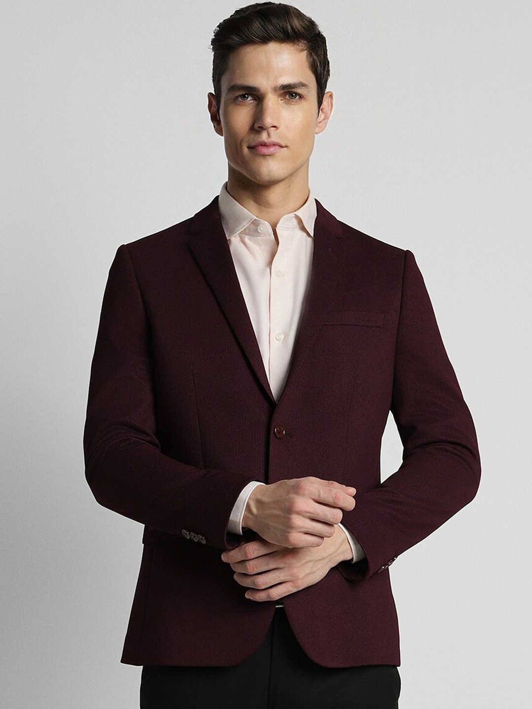 

Peter England Elite Single-Breasted Slim-Fit Formal Blazer, Maroon