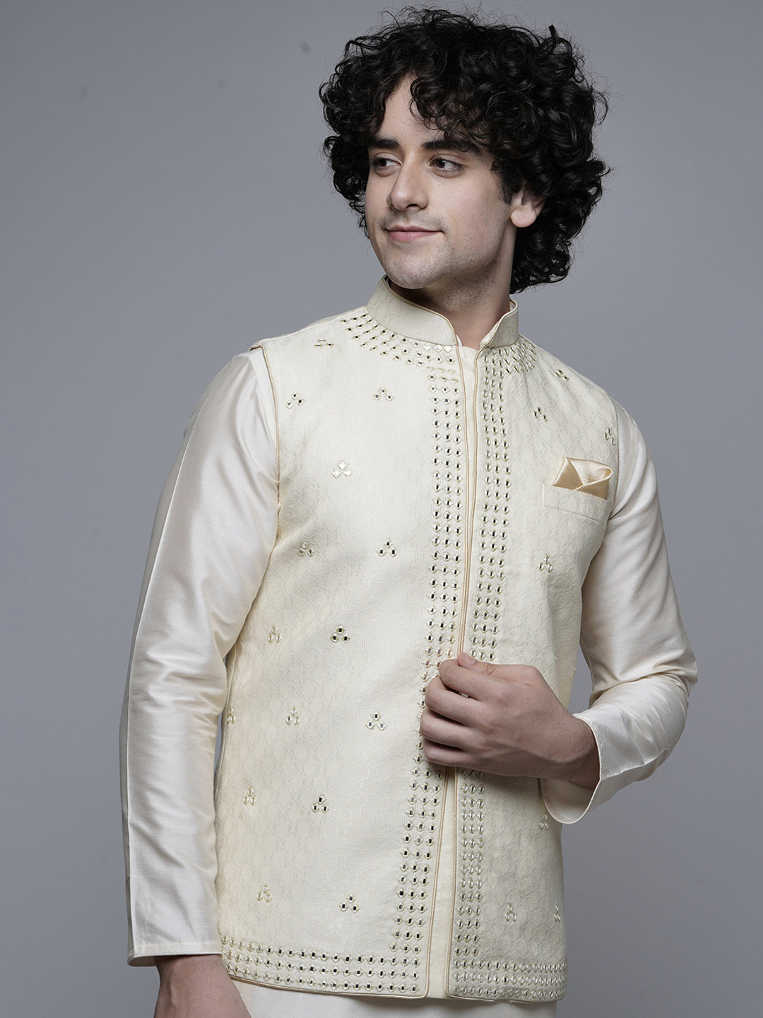 

MAAHI FABS Embroidered Nehru Jackets, Cream