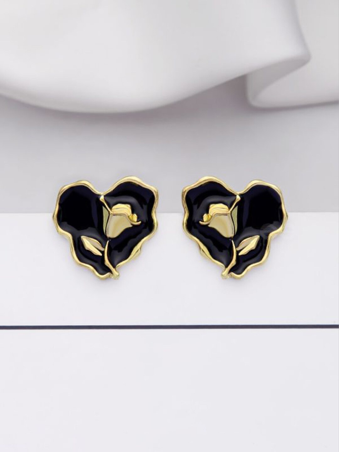 

FIMBUL Gold-Plated Stud Earrings